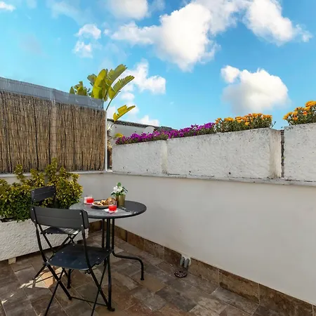 Hostly-the Terrace Apartmán